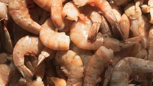 Creveți decorticați din India, depistați cu bacteria Vibri parahaemolyticus / Produsul a fost retras de pe piață