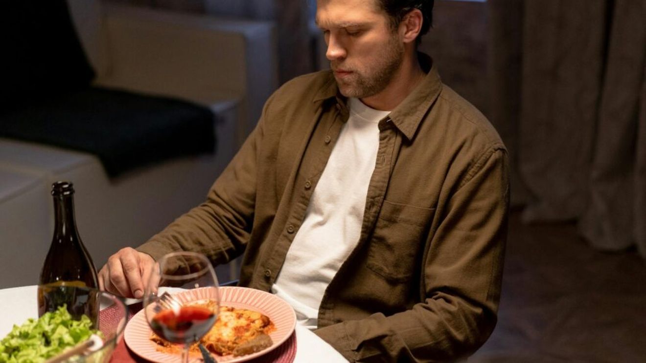 Legătura dintre creier și stomac: Sfaturi despre dietă pentru atunci când ești stresat sau nervos