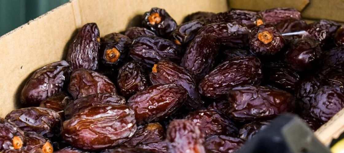 Curmalele devin tot mai mult alternativă la gustările ultra-procesate/ Un fruct cu beneficii cunoscute încă din antichitate, redescoperit de dieta modernă
