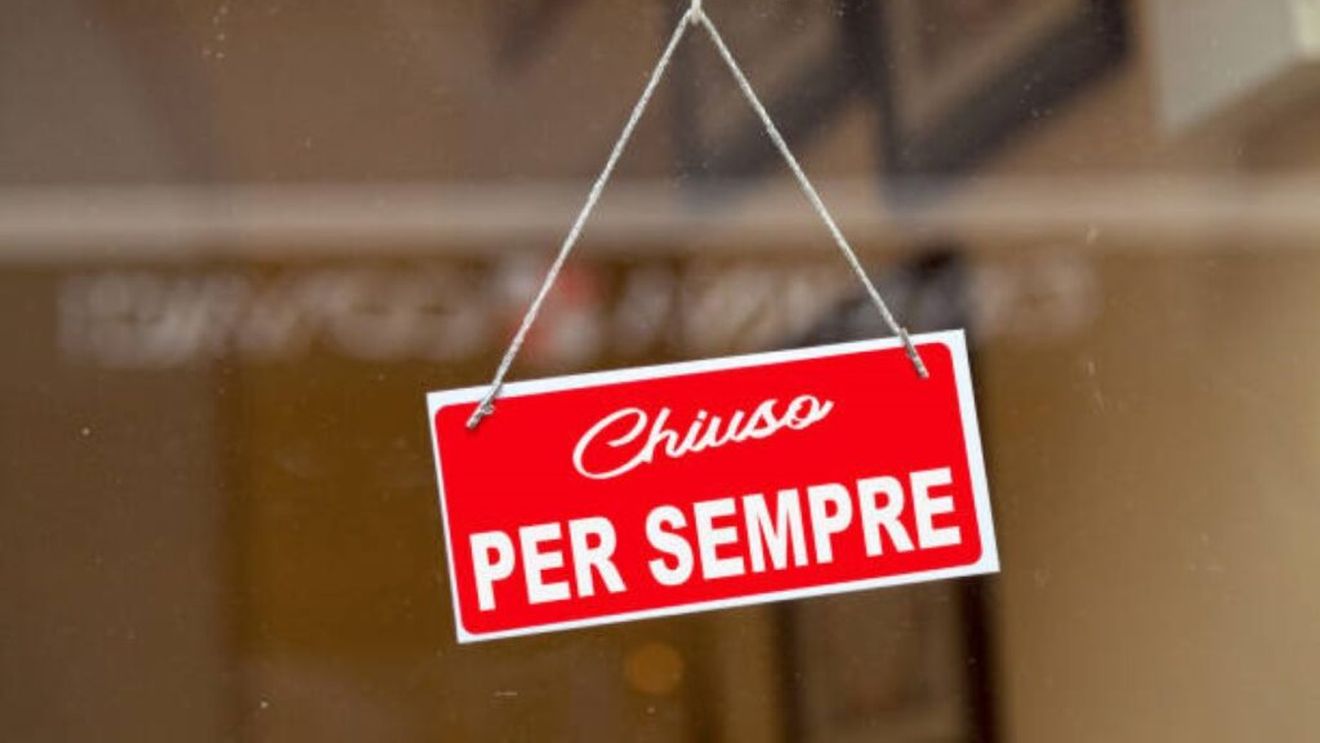 Ar putea bacșișul obligatoriu să rezolve problemele sectorului HoReCa din Italia? Dezbaterea pe subiect a pornit acum câteva zile și tinde să se amplifice, în contextul unei crize structurale a sectorului