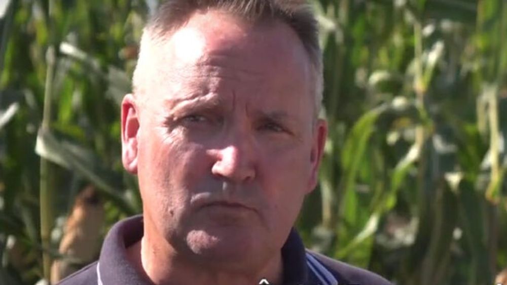 Britanicul Charlie Ashby s-a stabilt în România în urmă cu 17 ani și a început activitatea de fermier cu 650 de ha de teren/ Acum are 10.000 și a luat fonduri europene de aproape 2 milioane