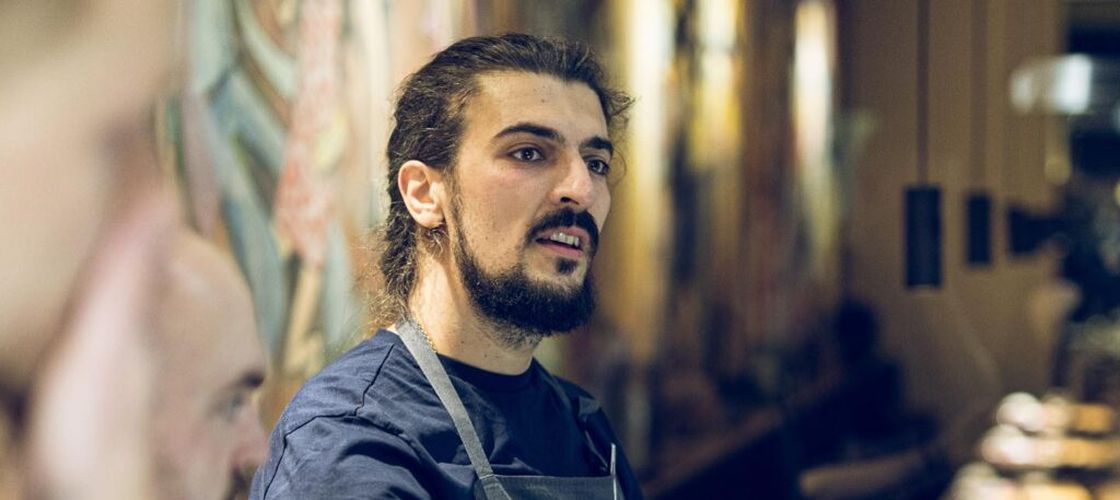 Chef Alex Petricean: „În doi ani nu ai cum să devii chef” /„Nu există o structură de evoluție profesională. Asta este una dintre marile probleme ale industriei”