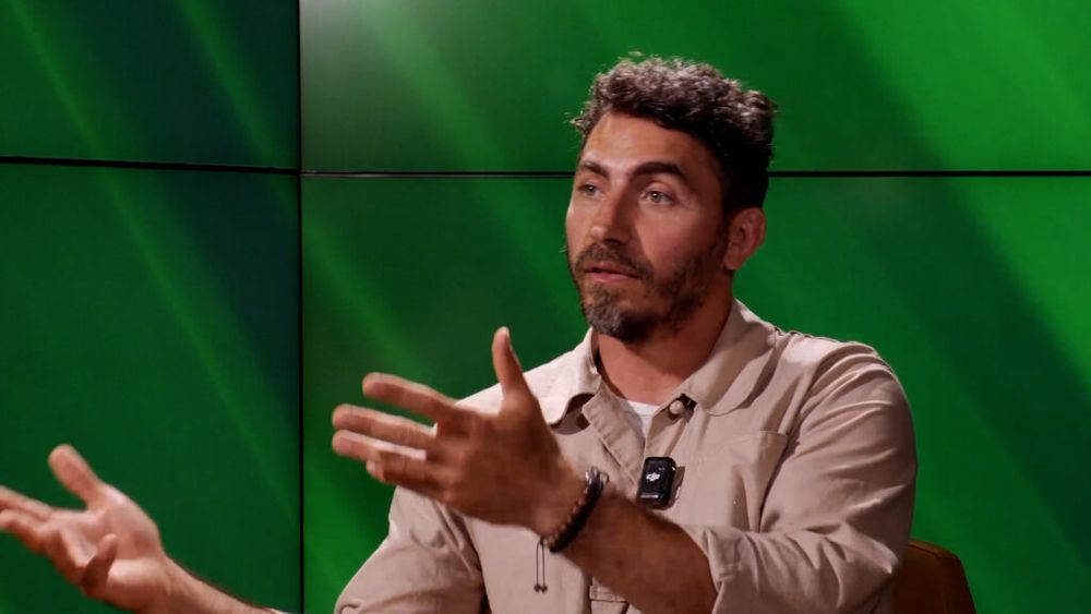 VIDEO | Ovidiu Dinișor: „Mi-am dorit ca ai mei copii să respire un aer mai curat” / De ce tot mai multe familii aleg viața la țară