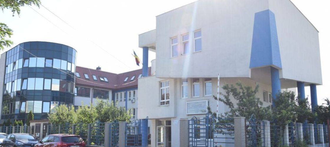 DSVSA Alba a verificat 54 de unități care pregătesc mâncare pentru copii / Amenzi de 22.400 de lei pentru probleme de igienă și etichetare