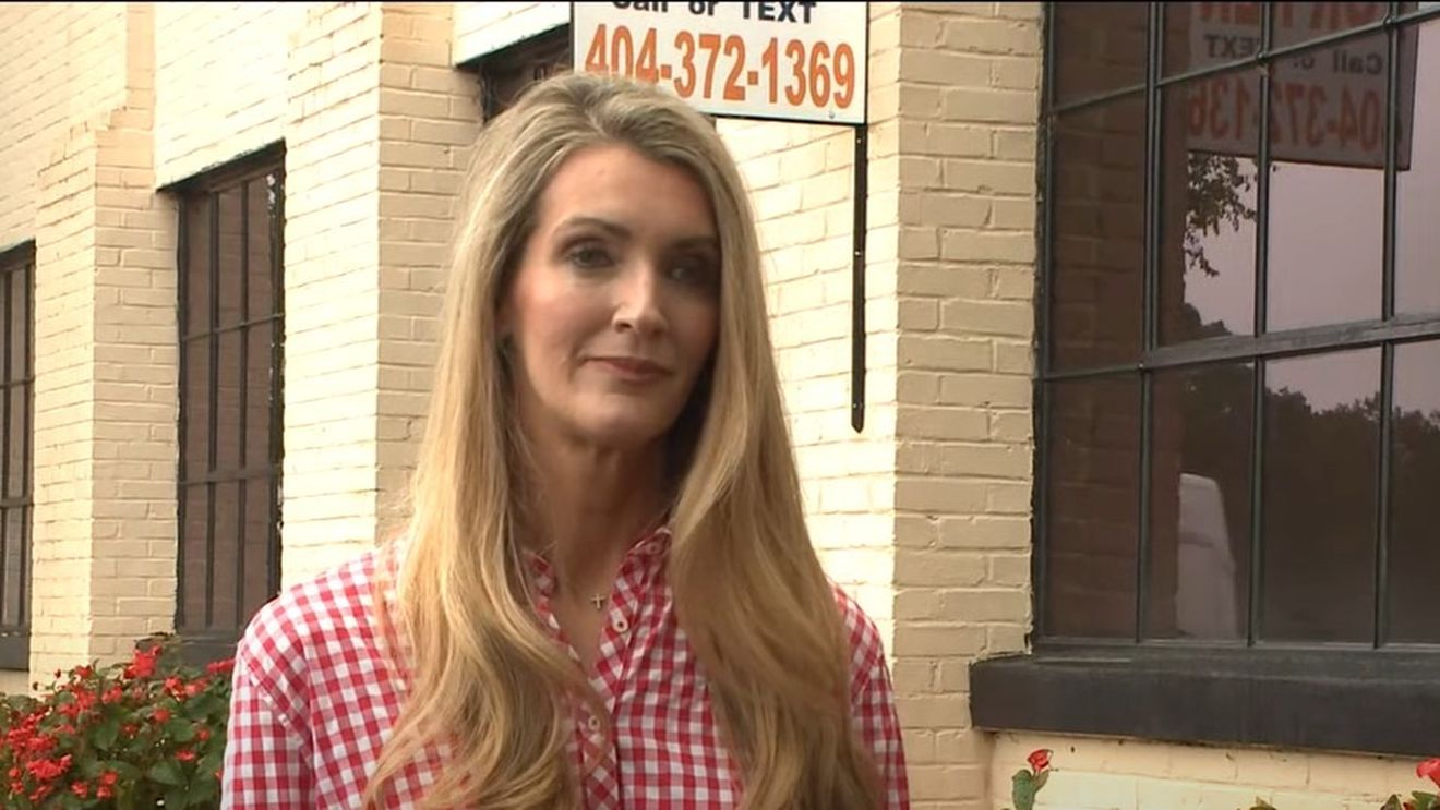 Kelly Loeffler, favorită pentru a ocupa funcția de secretar al Agriculturii în administrația Trump / Fosta senatoare a crescut la o fermă de familie din Illinois