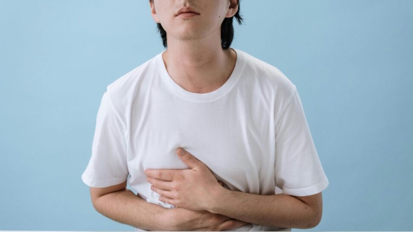 Cele mai bune și cele mai rele alimente când vorbim despre inflamația din corp/ O expertă în nutriție explică ce tip de inflamație este cea mai periculoasă