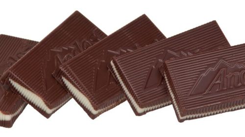 Ceva dulce. Andes mints, un fel de strămoș neoficial al After Eights. Cum poți replica acest desert simplu și rafinat, din doar trei ingrediente