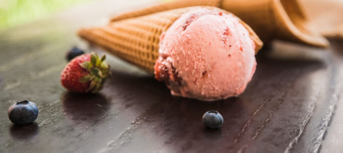 Înghețată sau desert lactat congelat? Denumirile de pe piața din România pot ascunde rețete diferite