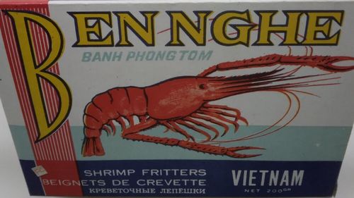 Creveţii Ben Nghe, expuși la Amzei Creative Corner, alături de alte elemente de recuzită din filmul „Anul Nou care n-a fost”: costumele actorilor, ceasul Selva, uscătorul de păr Diana, pachetul de Kent 