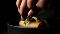 ANALIZĂ | Cum a reușit bucătăria poloneză să își câștige locul pe harta gastronomiei mondiale. Număr record de restaurante premiate de Michelin / „Mulți cred că bucătăria națională înseamnă doar cartofi și varză. Aceasta este însă doar moștenirea perioadei comuniste”