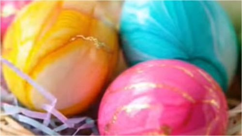 Cum vopsești ouăle de Paște? Modele vesele și trei metode neobișnuite și inedite de vopsit, atât de simple încât au devenit virale