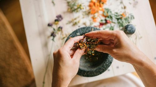 Cea mai bună plantă care ajută la reducerea stresului/ Nutriționiștii spun că ashwagandha este planta care poate reduce cortisolul - hormonul stresului – și poate îmbunătăți somnul