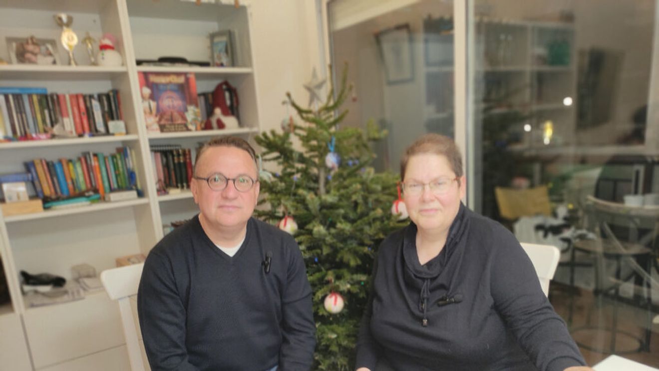 VIDEO | Dialoguri pe toate gusturile | Actorul Marius Florea Vizante: „Șansa face că noi, actorii, nu avem de multe ori treabă dimineața pentru că lucrăm în a doua parte a zilei. Așa că te apuci de gătit. Mă laud că știu să fac niște ciorbe bune”