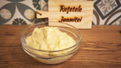 Înghețată de mango, preparată rapid, în casă/ Ai nevoie de fructe și un blender puternic