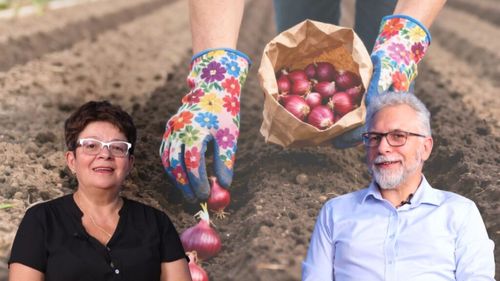 VIDEO I Agricultura în schimbare - Sebastien Record, francezul care îi învață pe fermierii români cum să vindece solul. „Ne-am îndepărtat prea mult de sol și de ecosistemele lui. Acum e timpul să ne reconectăm”