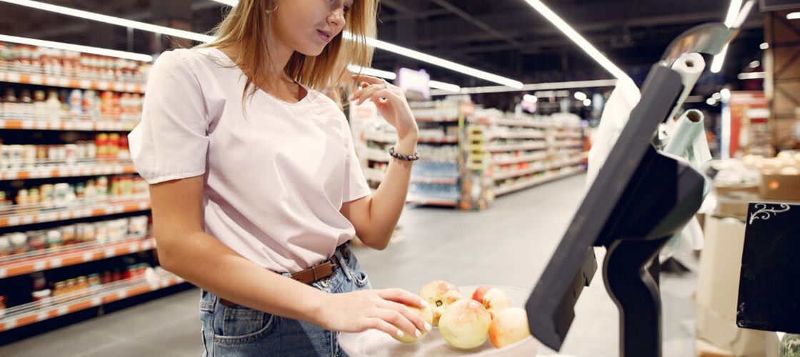 Casele de marcat ar putea deveni istorie / Un mare retailer internațional testează un nou sistem automat de plată care promite să reducă durata unei tranzacții la mai puțin de 10 secunde