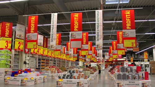 Black Friday 2026 la Auchan / Reduceri de până la 60% la electrocasnice, televizoare, jucării și produse pentru Crăciun. Când încep ofertele