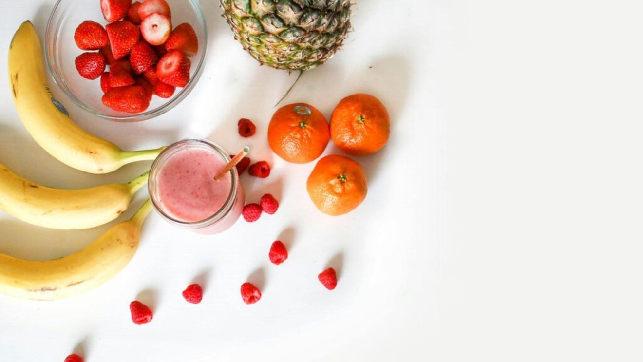 7 alimente bogate în melatonină care te ajută să dormi mai bine / Nutrioniștii au stabilit că, de la nuci la iaurt, există alimente care furnizează acest hormon ce favorizează somnul