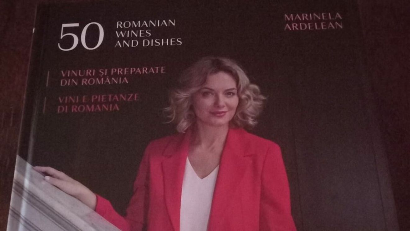 „50 de vinuri și preparate din România”, un volum în trei limbi, lansat miercuri la Palatul CEC. Este semnat de Marinela Ardelean, expert în vinuri, fondatoarea platformei Wines of Romania și co-organizatoare a Festivalului RO-Wine