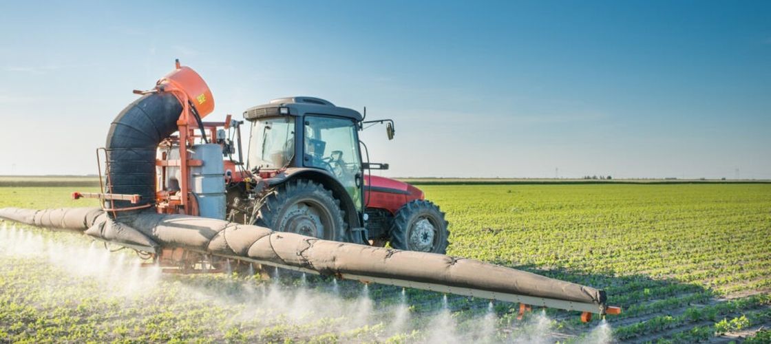Asociația Industriei de Protecția Plantelor din România și Clubul Fermierilor Români: Politicile UE privind pesticidele amenință producția și exporturile României