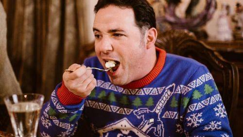 Un medic și un dietetician explică de ce mâncăm mai mult în timpul sărbătorilor: Ne-am născut cu pofta de dulciuri, iar cortizolul și adrenalina intensifică apetitul