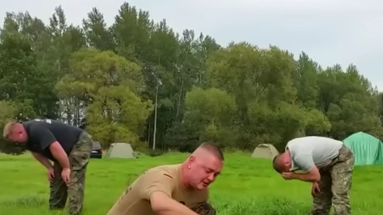 VIDEO | Surströmming, peștele suedez care împarte internetul în două: „cea mai împuțită delicatesă din lume” sau un preparat cult?