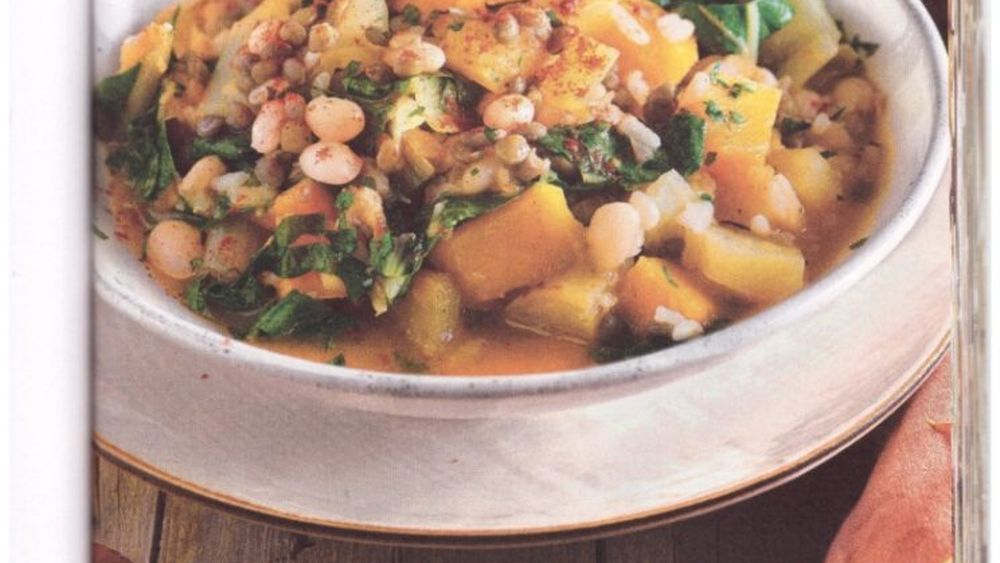 Tocană vegană de năut cu dovleac/ O cină de post, preparată în 30 de minute/ Păstrează și pentru pachetul de mâine