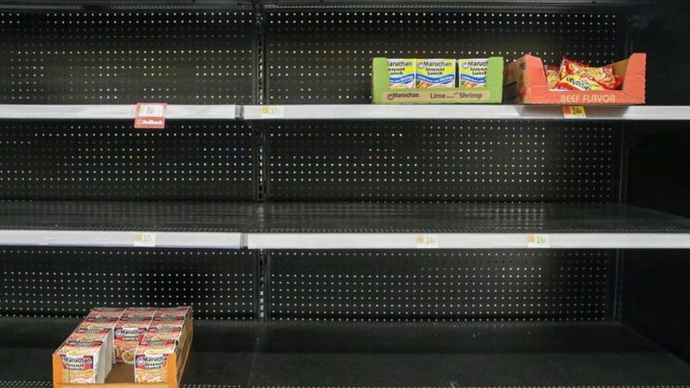 Un studiu care se vrea un avertisment despre fragilitatea sistemelor alimentare. Marea Britanie e ca o „butelie” care ar putea exploda într-o situație de carență de alimente