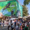VIDEO | Ce poți mânca la Târgul Vrăjitoarelor de la Opera Comică pentru Copii. Cât costă cafeaua, înghețata și gustările