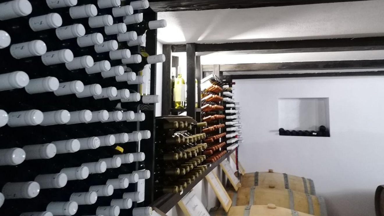 VINURI ROMÂNEȘTI: o cantitate mai mică decât anul trecut, pe piețele terțe, însă prețul unui hectolitru este mai mare