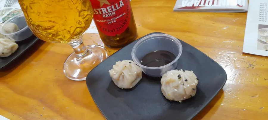 tapas, puiul cu picioare albastre