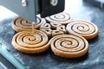 Carnea și peștele „imprimate” 3D ar putea ajunge în magazinele din SUA / Sunt făcute din ingrediente obișnuite, dar textura este construită strat cu strat / Ce spun specialiștii despre beneficii și necunoscute