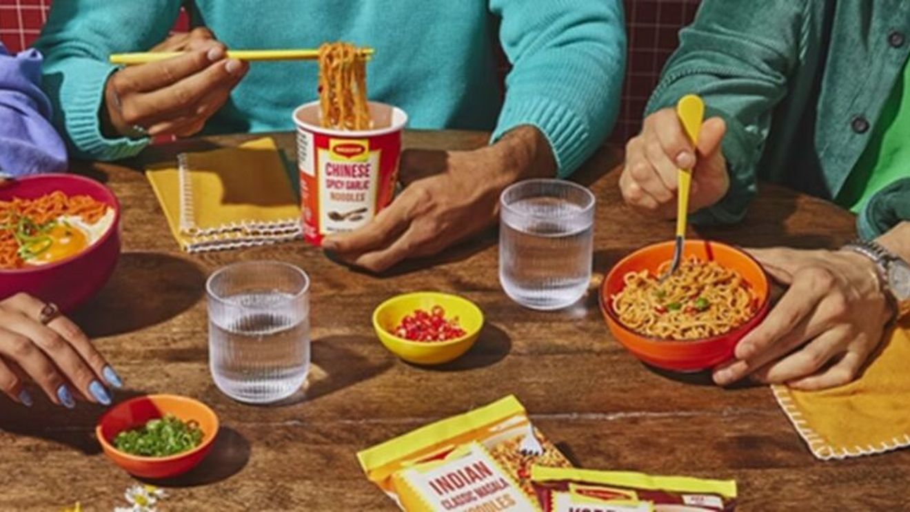 Maggi lansează o nouă gamă de tăiței în SUA, inspirată din bucătării asiatice / Nestlé mizează pe gusturi intense și influențe internaționale pentru a atrage consumatorii tineri din America