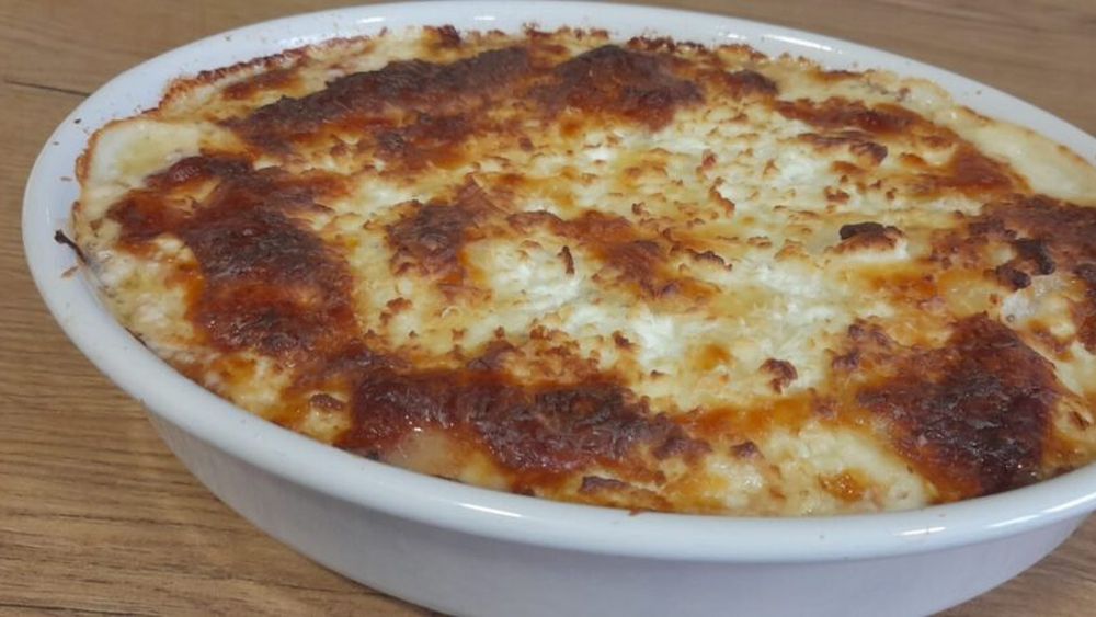 Rețetele Juanitei: Cartofi franțuzești, cu brânză, smântână și ouă. Un deliciu aux gratin