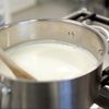 ABC în bucătărie | Cum să fierbi laptele fără să dea în foc. Trucurile simple ca să păstrezi aragazul curat
