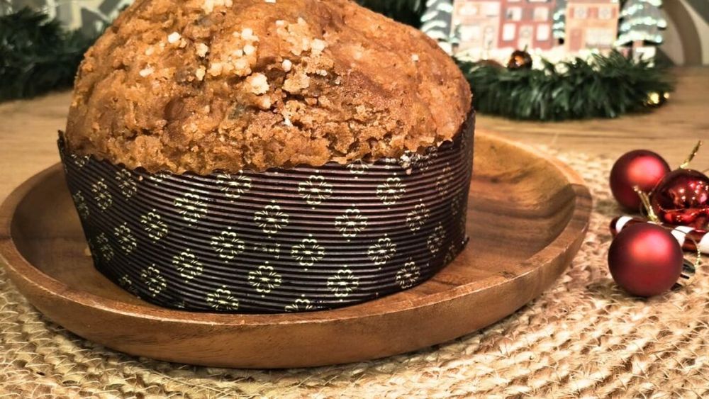 VIDEO | Panettone este un dulce tradițional de Crăciun și pentru spanioli/ Care sunt chefii celebri care fac din acest desert de sărbătoare o artă gastronomică