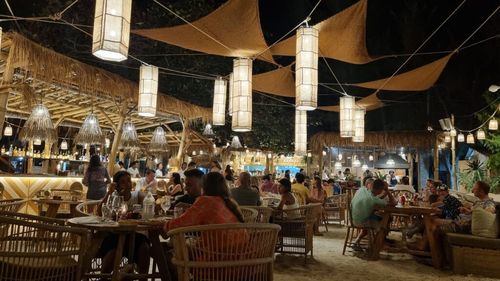 Un bucătar care s-a săturat de Franța din cauza taxelor povestește cum și-a găsit fericirea la 52 de ani în Indonezia