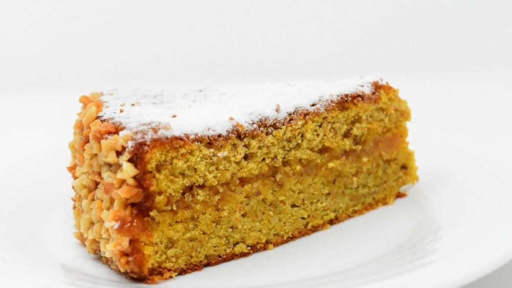 Ce deserturi au comandat românii anul trecut de Paște: Au fost populare croissantele, gogoșile și tortul de morcovi