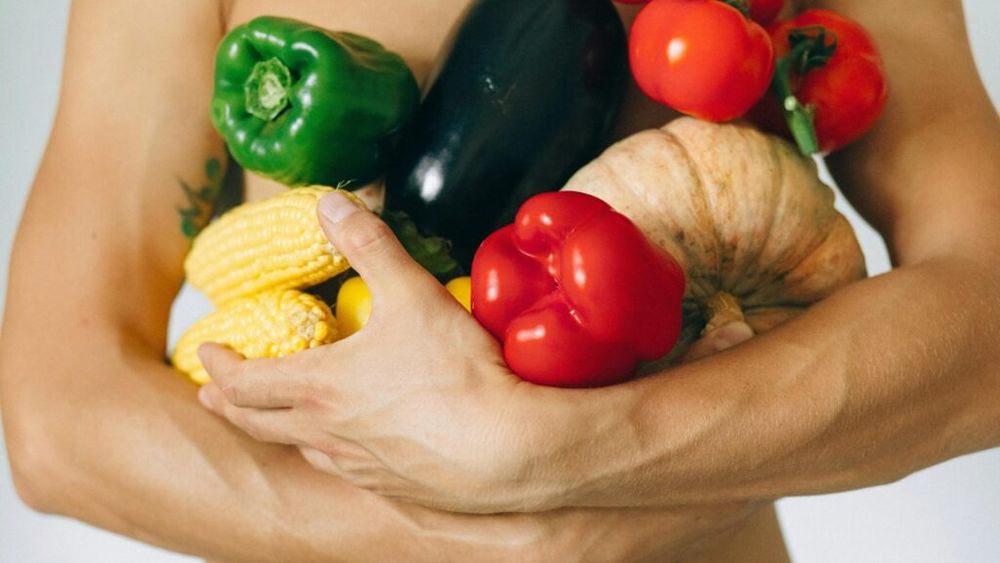 Cum funcționează „dieta lui Dumnezeu”- metoda bazată pe Biblie care a devenit noua modă în sălile de fitness/ Durează 21 de zile și permite doar consumul de apă și alimente cultivate din semințe