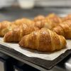 Franța pregătește o taxă pe zahăr / Croissantele și prăjiturile artizanale ar putea fi scutite / Proiectul ar viza în principal produsele procesate și preambalate vândute în supermarketuri