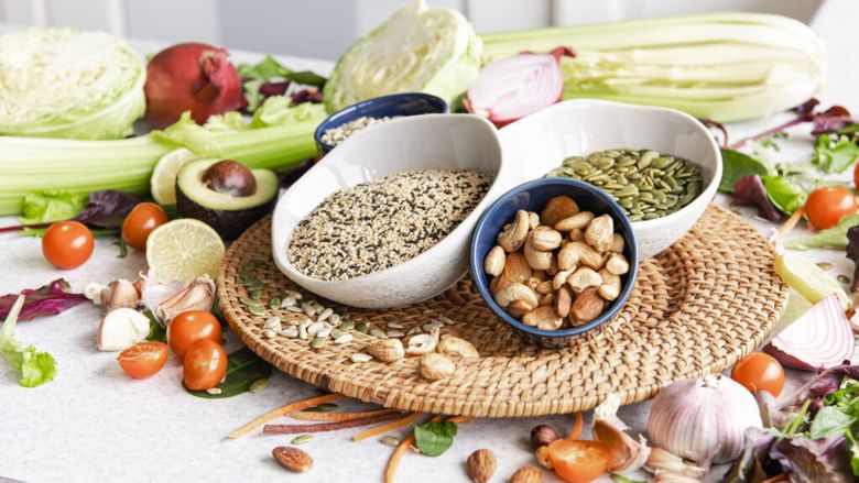 Proteina, marea provocare pentru vegetarieni / Cum poți ajunge să consumi 100 de grame de proteine pe zi fără carne sau ouă / Specialiștii explică ce trebuie să pui în farfurie