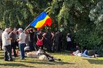 FOTO-VIDEO | Protestul ciobanilor din Piața Victoriei s-a încheiat, după discuțiile de la Palatul Cotroceni / MAI: Trei dosare penale, șase rețineri, amenzi de 46.000 de lei / Ministrul Agriculturii: Majoritatea oierilor nu au venit pentru conflicte cu jandarmii. Au fost oameni infiltrați