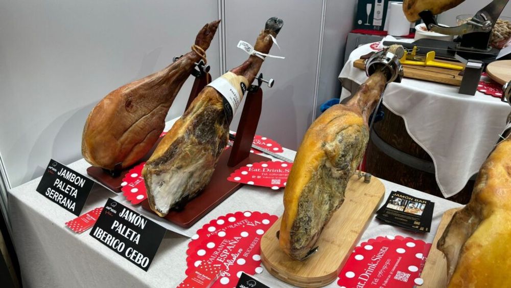 Spania va putea exporta mai multă carne de porc şi cireşe în China, în contextul tensiunilor comerciale cu SUA