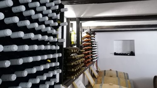 VINURI ROMÂNEȘTI: o cantitate mai mică decât anul trecut, pe piețele terțe, însă prețul unui hectolitru este mai mare