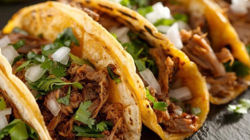 Claudia Sheinbaum, noua președintă a Mexicului: „Este mult mai bine să mănânci un taco cu fasole decât o pungă de chipsuri”/ Ea a interzis complet junk food-ul în școli