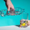 Cum poți elimina microplasticele din apa de băut. Metoda simplă, susținută de cercetări științifice, pe care o poți aplica acasă