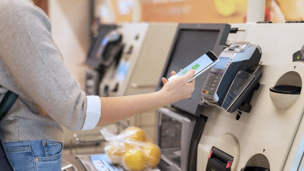 Dotarea magazinelor cu unităţi self-service a costat marile lanţuri de retail peste 350 de milioane de lei, arată un raport al ConsiliuluI Concurenței