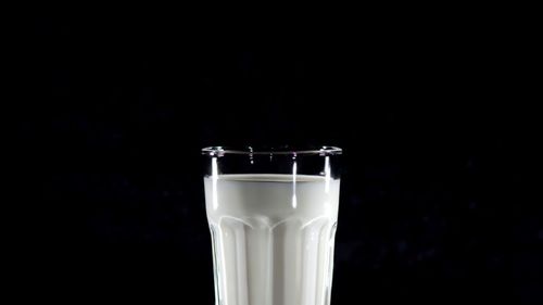 Numai 3,7% din producția de lapte din Uniunea Europeană este certificată ecologic