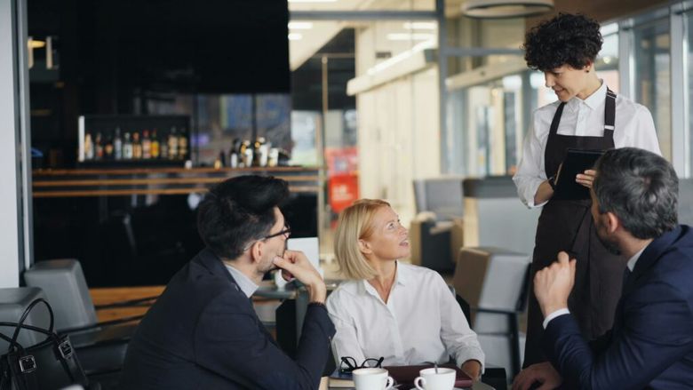 Program de sprijin pentru antreprenorii HoReCa: înscrieri deschise până pe 3 mai