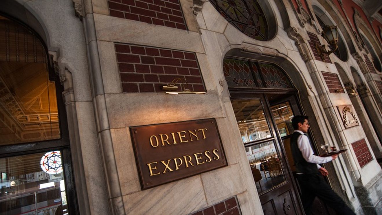 Rețetele „periculoase” ale Agathei Christie și ale celor mai îndrăgite personaje ale sale, Poirot și miss Marple / Scriitoarea era o mare amatoare de preparate din pește